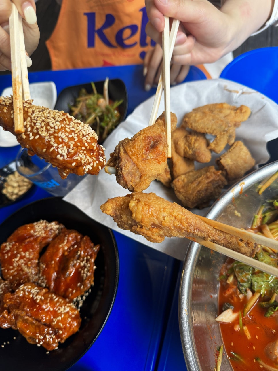 밤푸스치킨 이미지