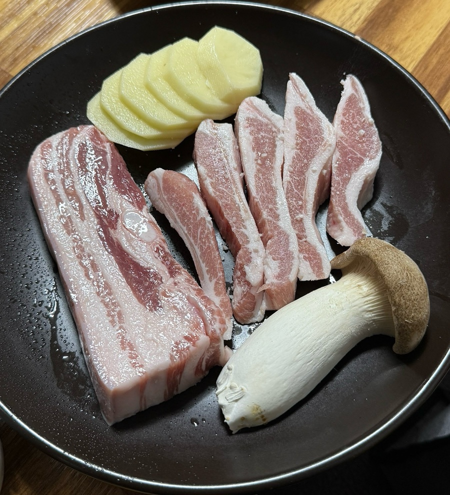 이가네제주오겹살 이미지