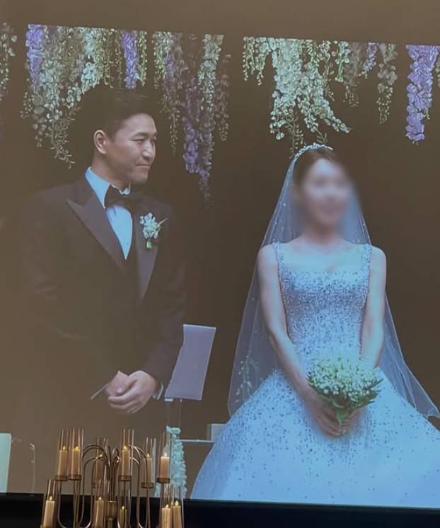 화사하다 이미지