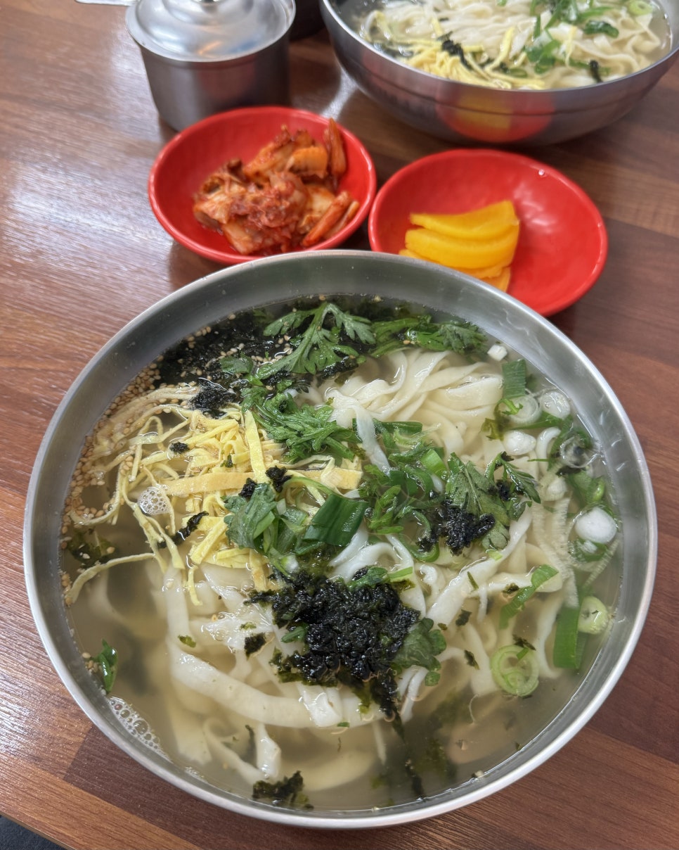 무진장칼국수 이미지