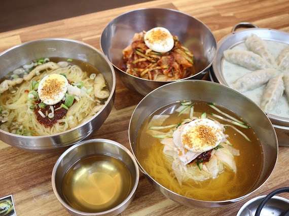 밀면 이미지