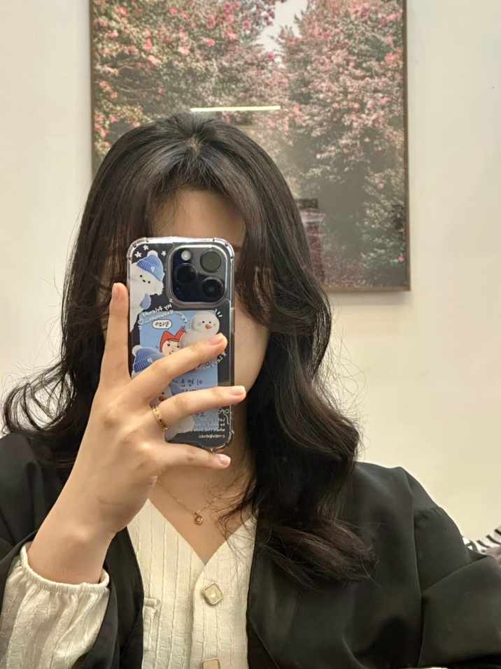 살롱더퍼스트 이미지