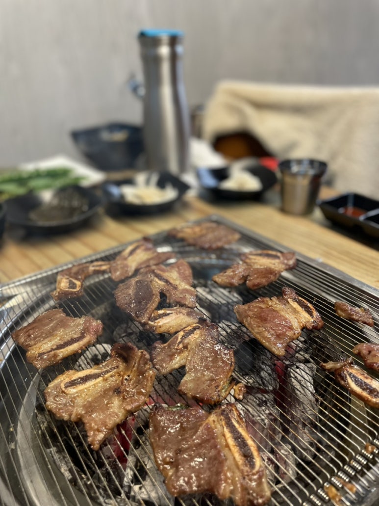 육부장갈비 이미지