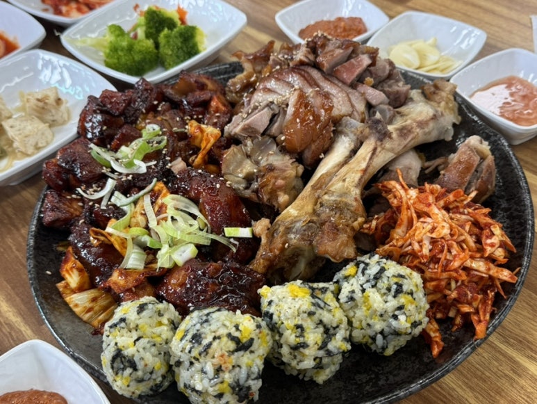 미씨족발 이미지