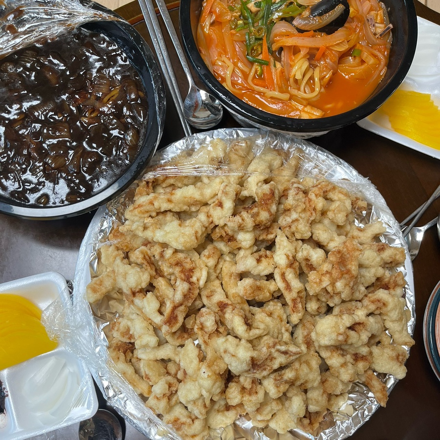 용천홍 이미지