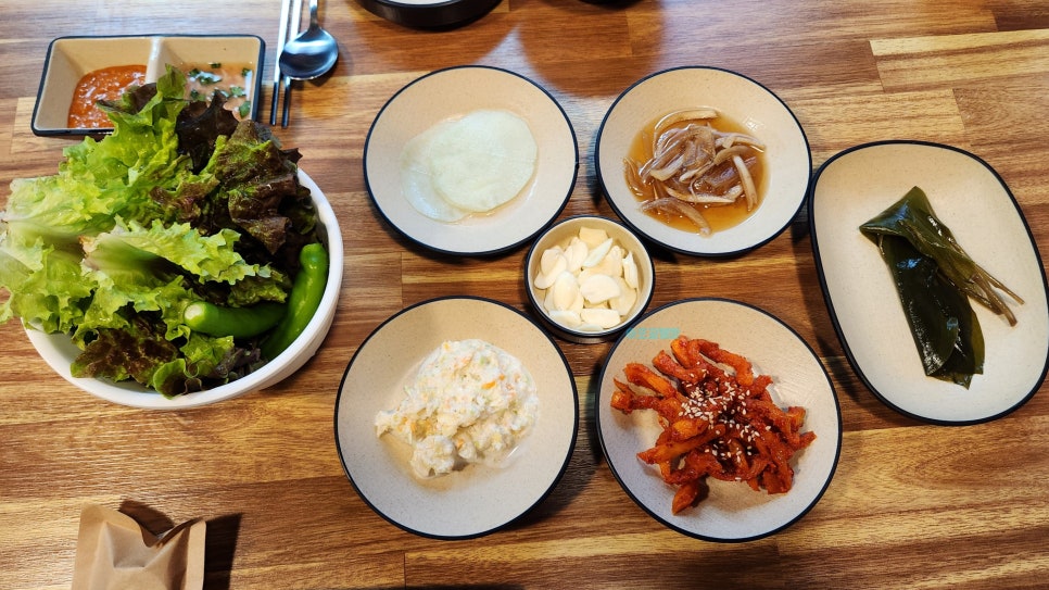 유명환명품족발 이미지