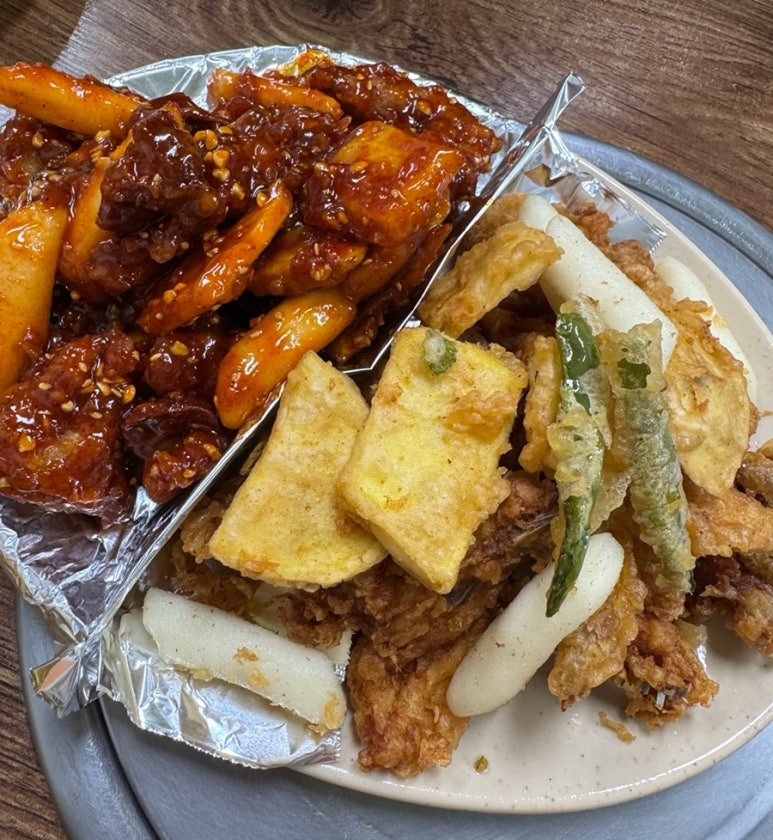 오동통닭 이미지