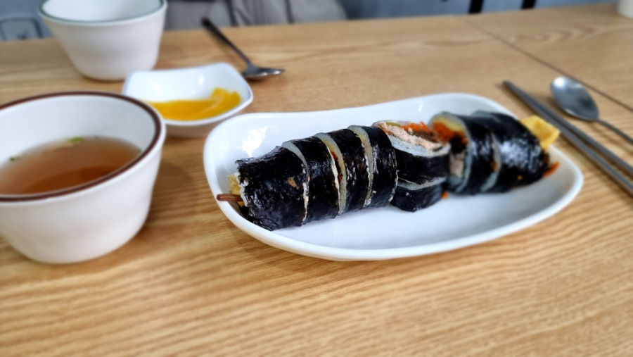온풀김밥 이미지