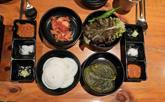 73명품도야지 이미지