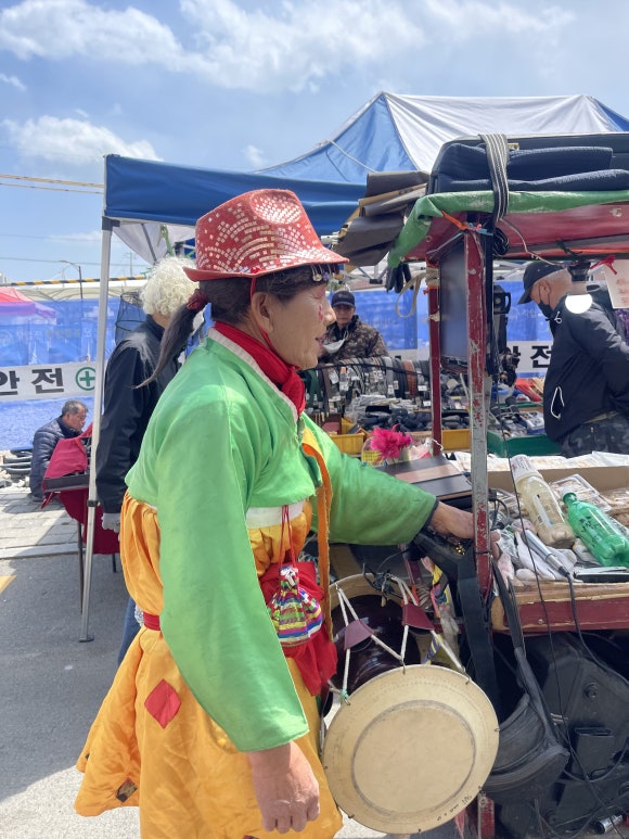 옹기종기푸줏간 이미지