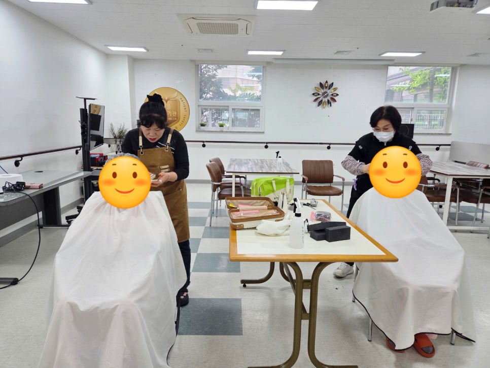 뷰티 테라피 네일 이미지