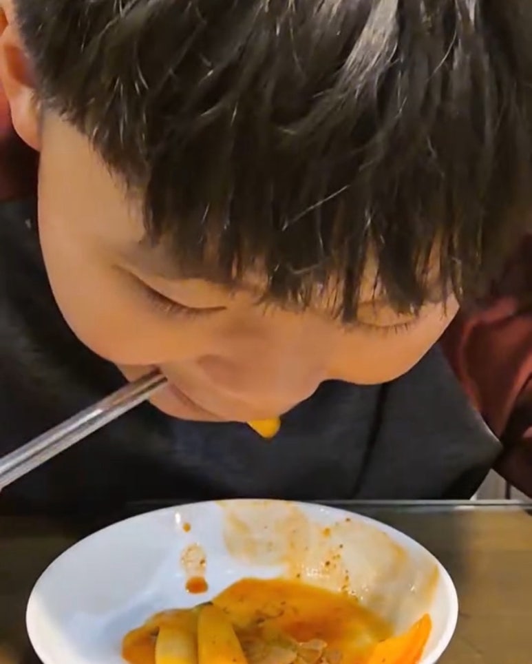 삼남매떡볶이 이미지