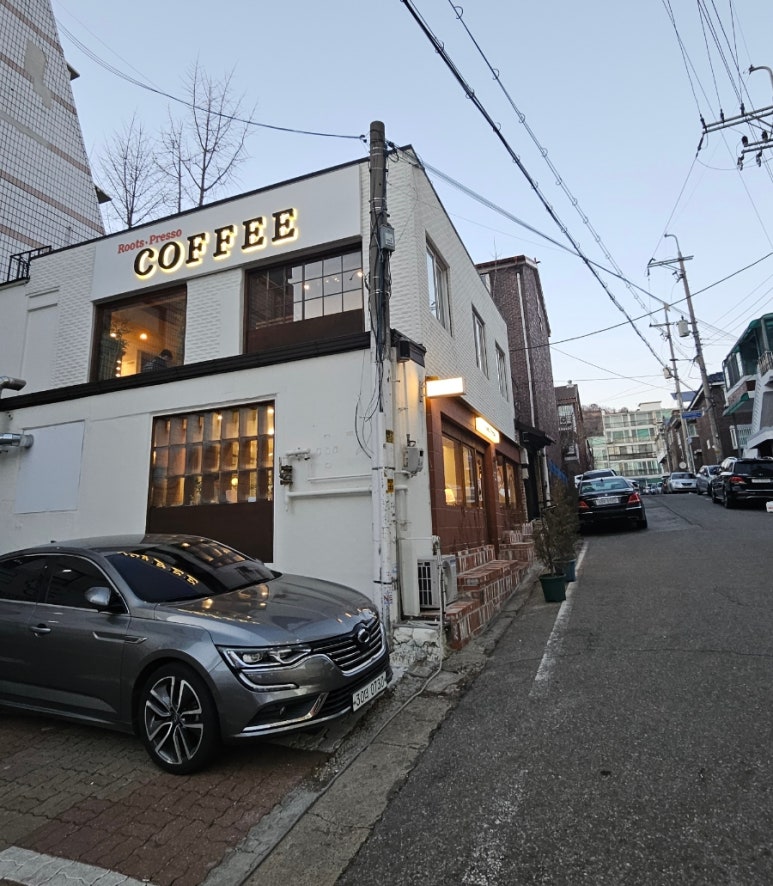 루츠프레소커피로스터스 이미지