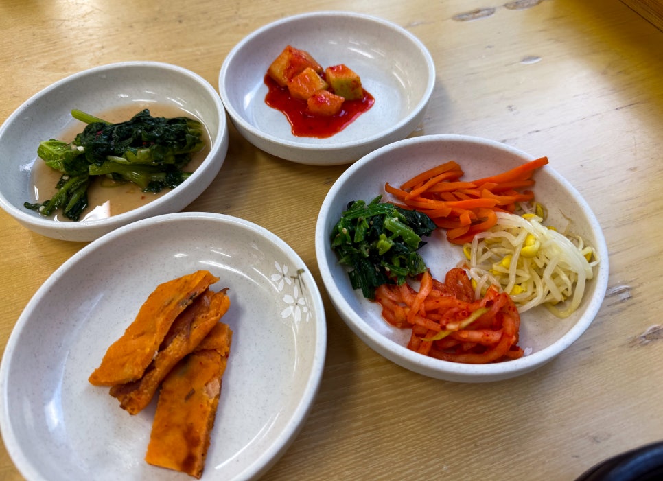 수제비국 보리밥집 이미지