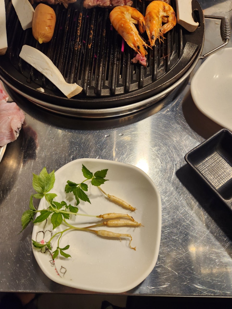 처음본명품민물장어 이미지