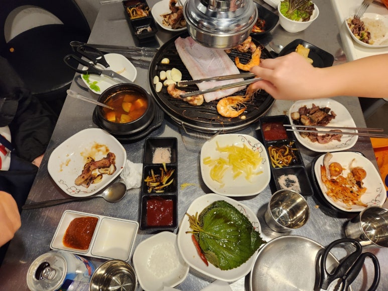 처음본명품민물장어 이미지