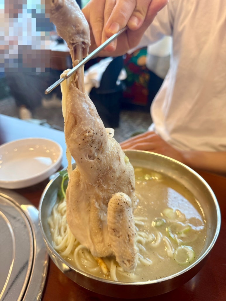 정성닭칼국수 이미지