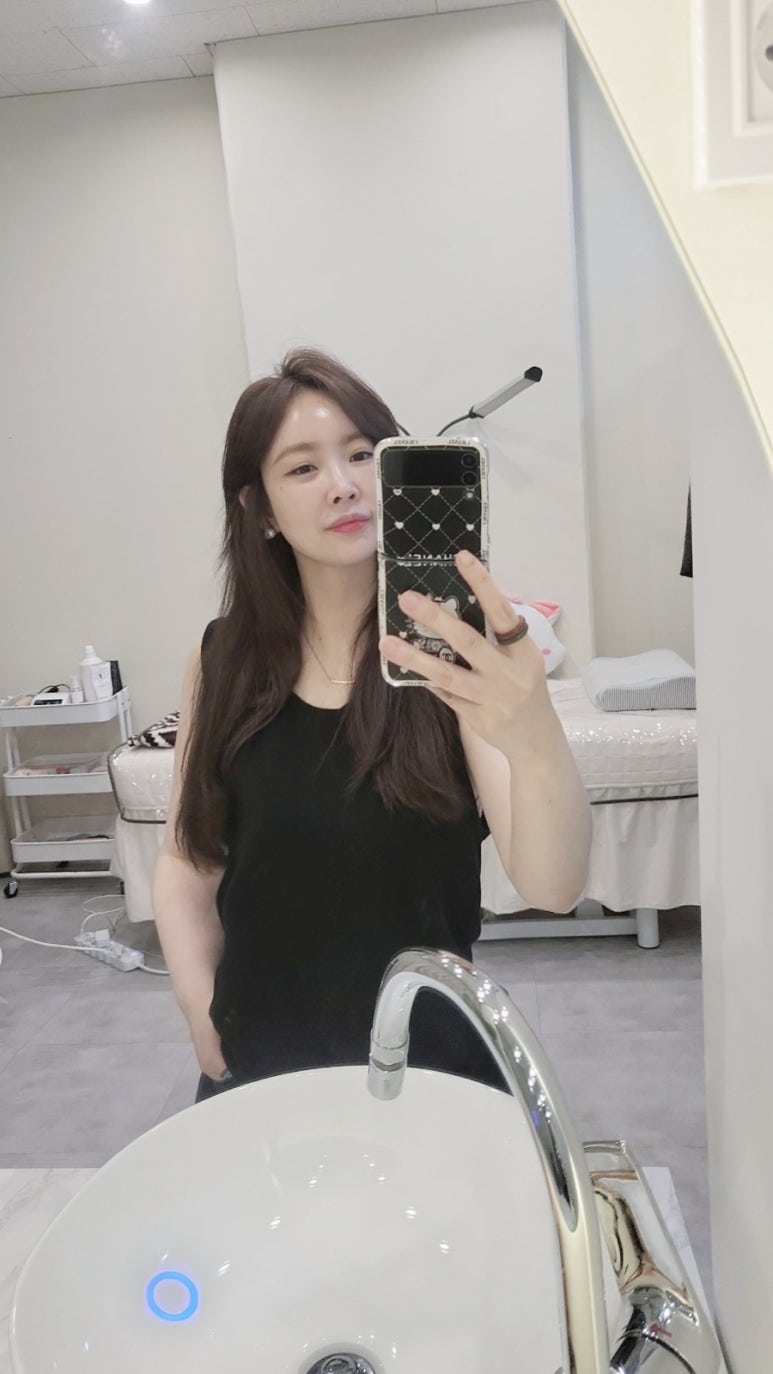 글로시 왁싱&뷰티 이미지