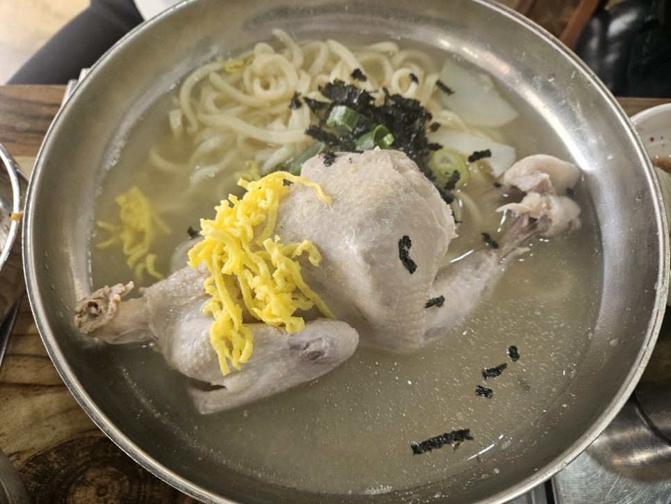 장모님칼국수.김치 이미지