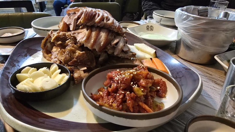 더맛있는족발전주 이미지