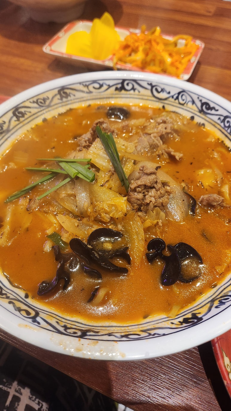 보배반점용인 이미지