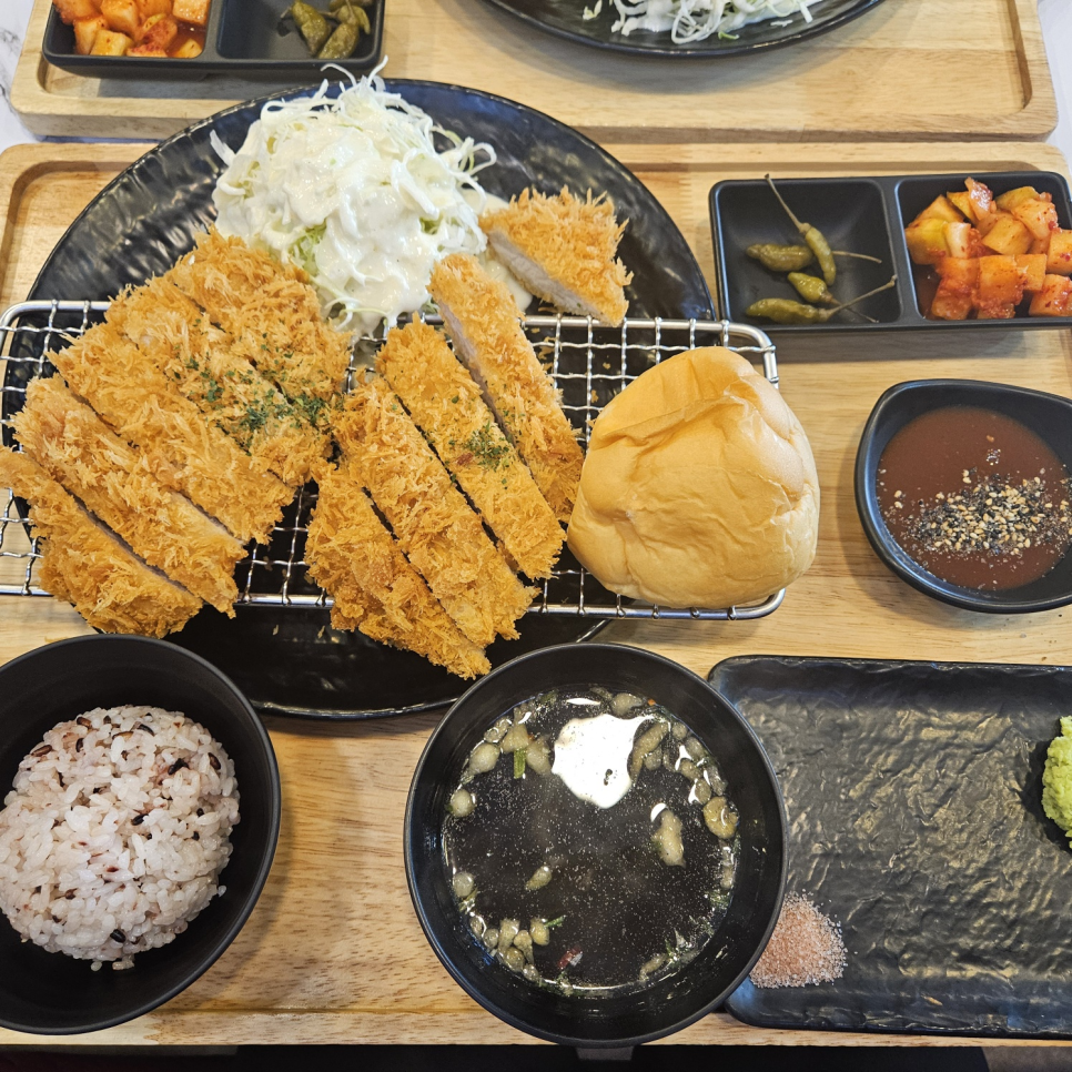 수라카츠&면 이미지