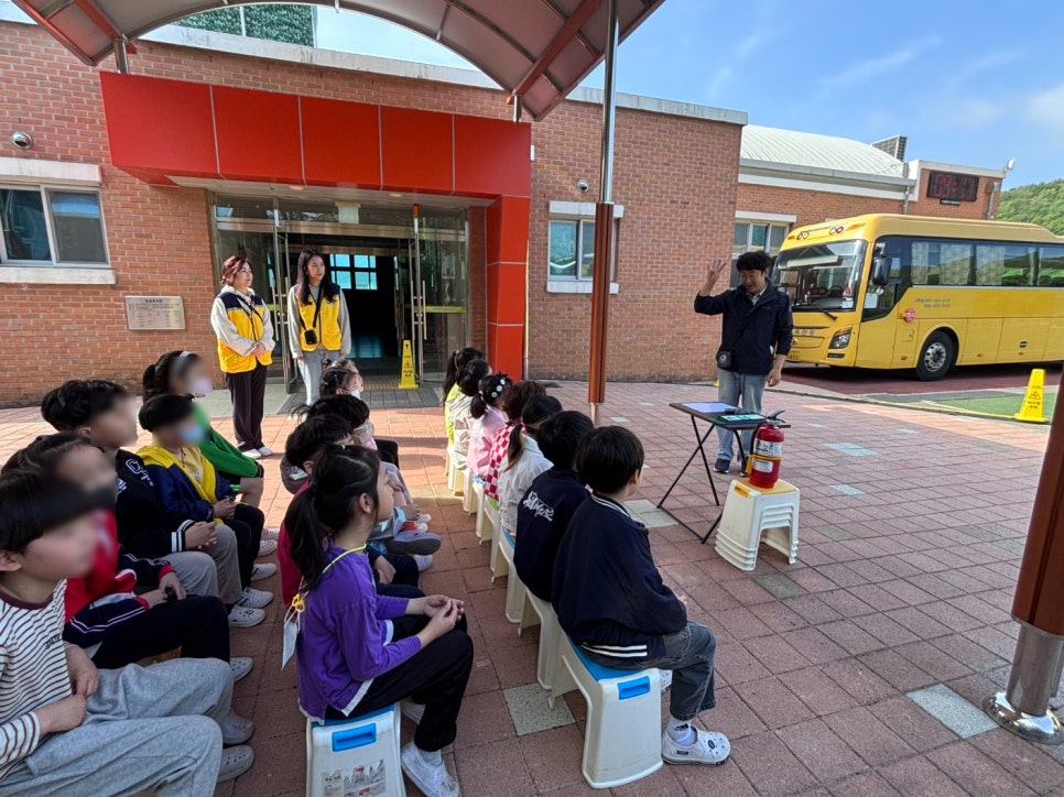 생림초등학교 이미지