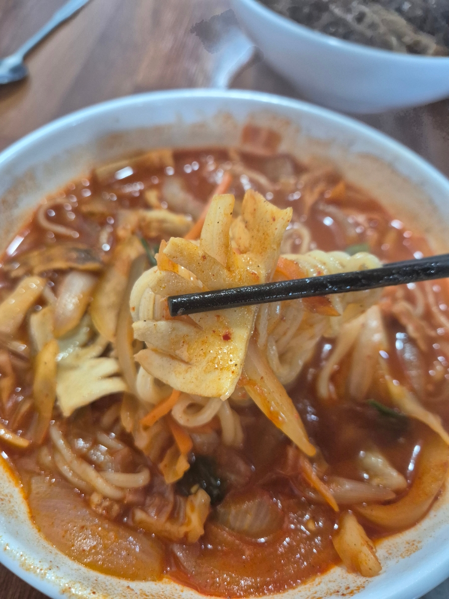 삼화춘 이미지