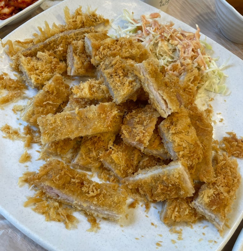 로타리 돈까스 이미지