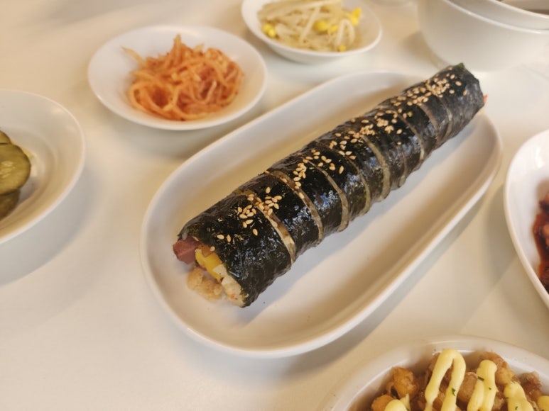 시월김밥 이미지