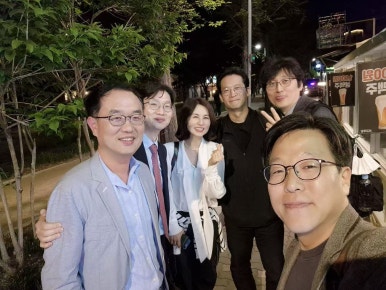 서점로티 이미지