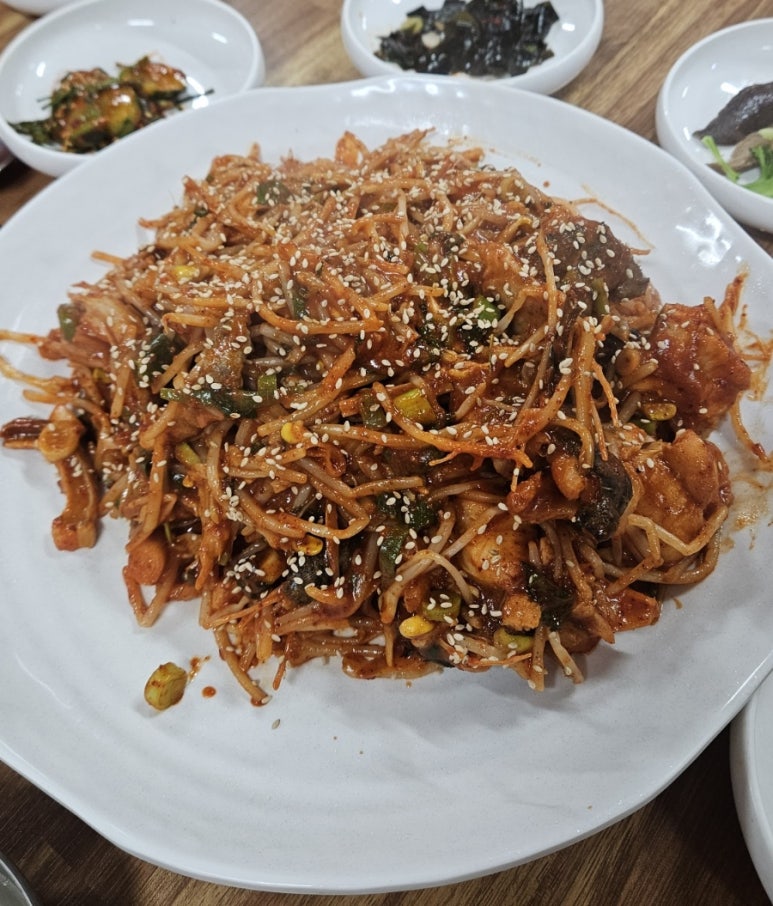 초산아구찜 이미지