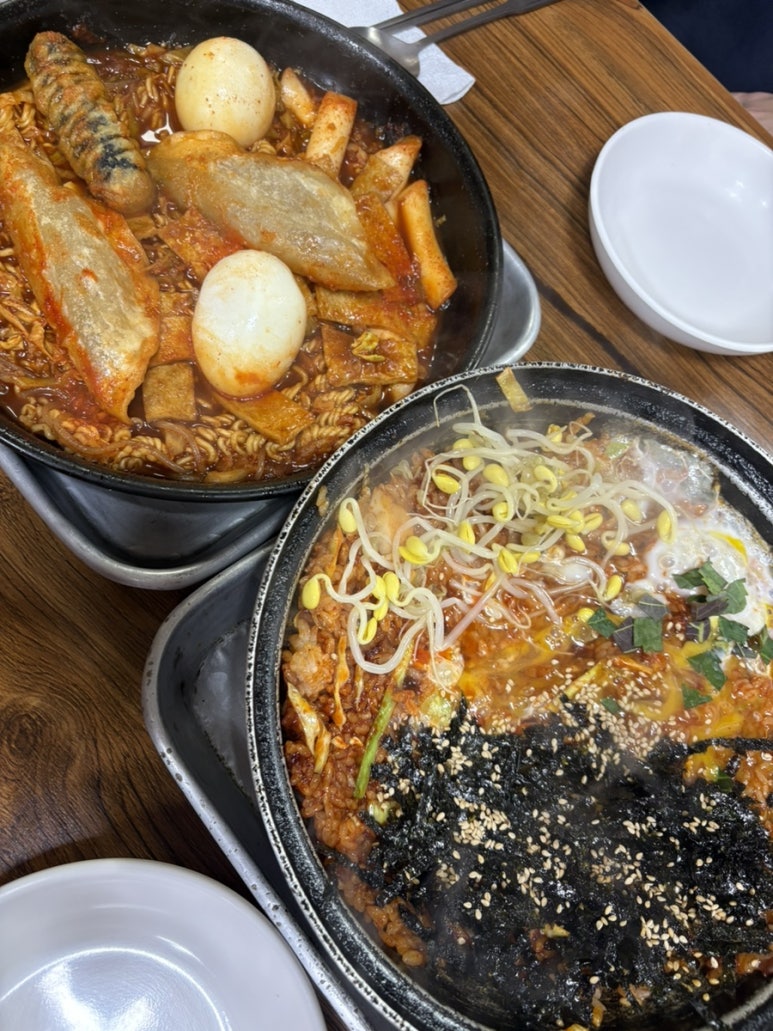 벚꽃분식 이미지