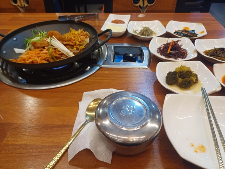 가야 생고기 김치찌개 이미지