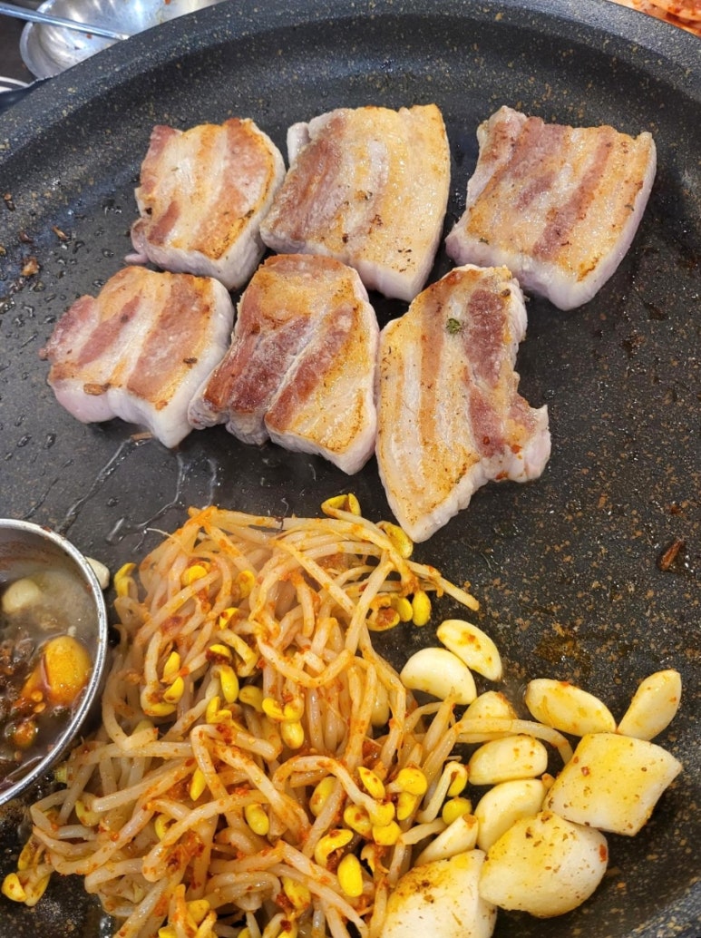 고기반막창반 이미지
