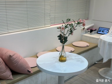 네일이예쁘다 문학본점 이미지