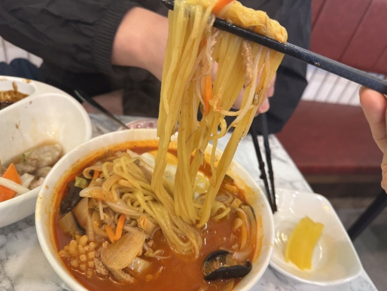 식구반점 이미지