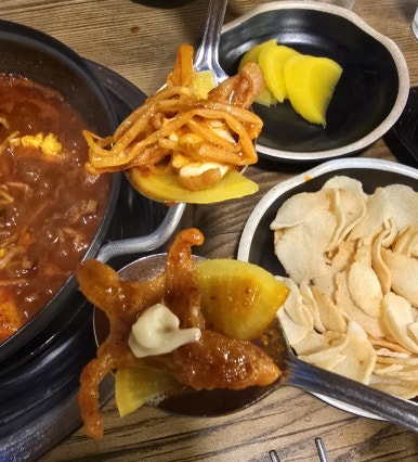 아재불닭발그리고오돌뼈 이미지