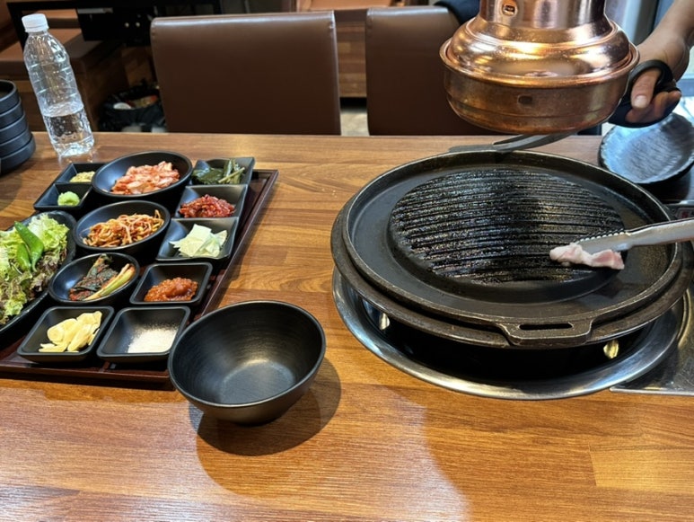인심숯불돼지집 이미지