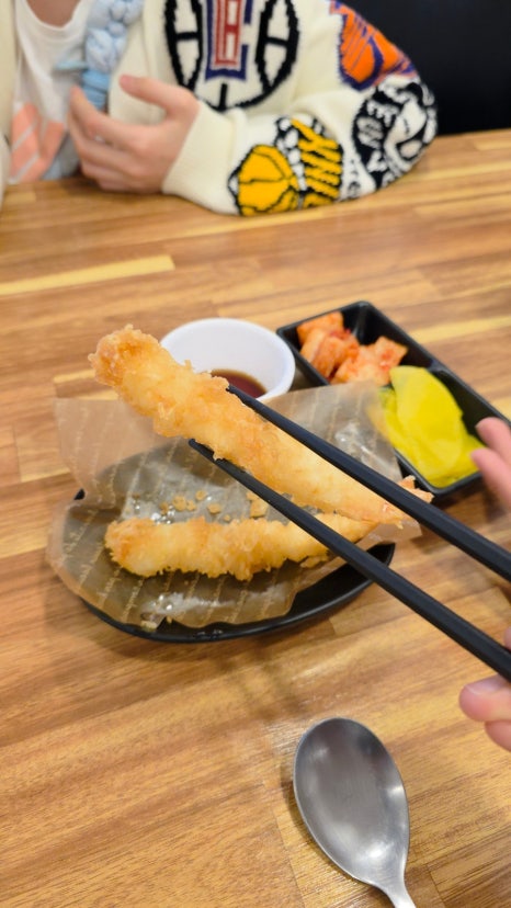서비우동돈까스 이미지