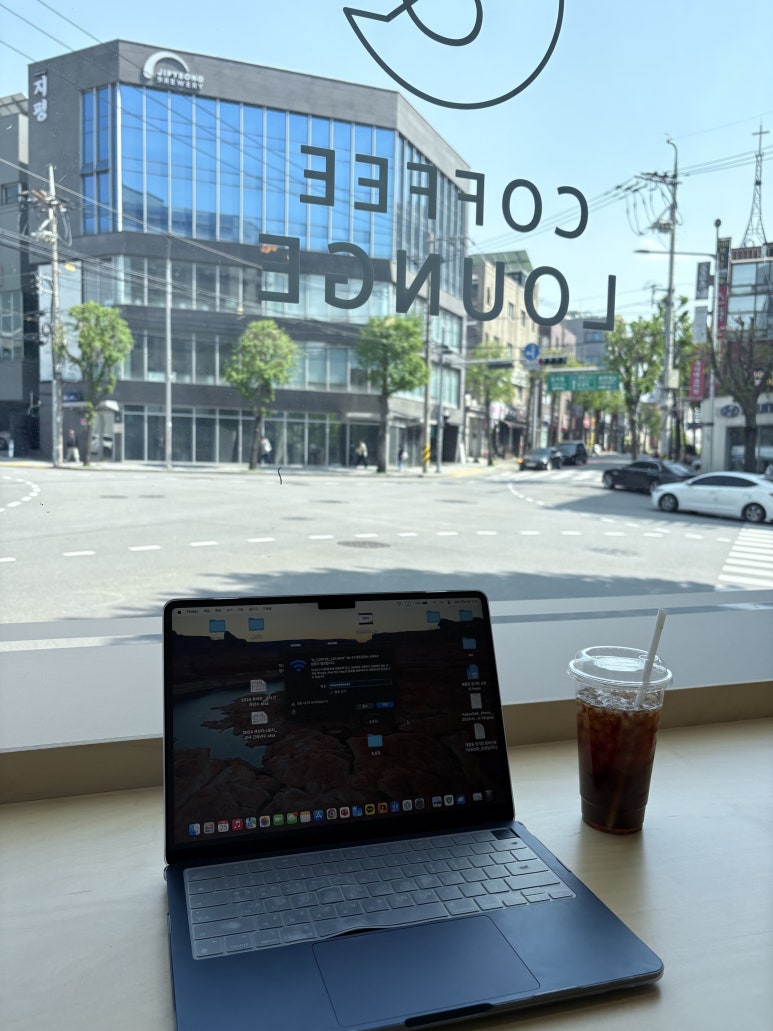앤커피라운지(&COFFEE LOUNGE) 이미지