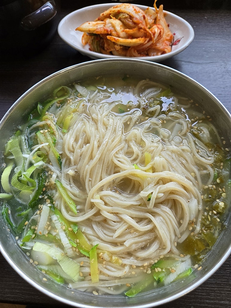 신다래칼국수 이미지