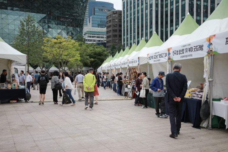 CONLAB 이미지