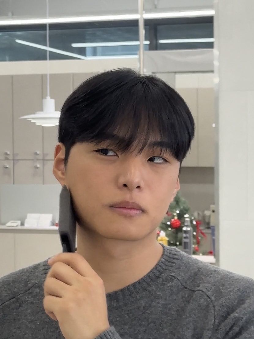 어온즈헤어 이미지