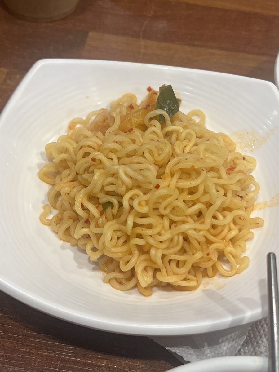 생고기김치찌개 이미지