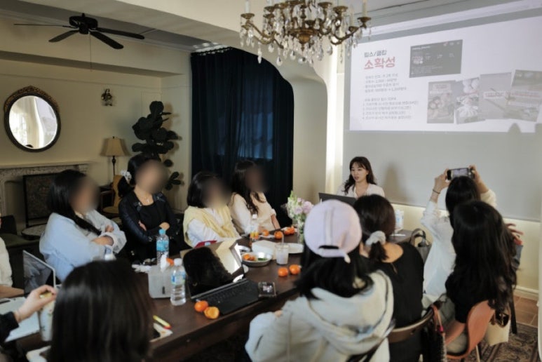 마로네일 이미지