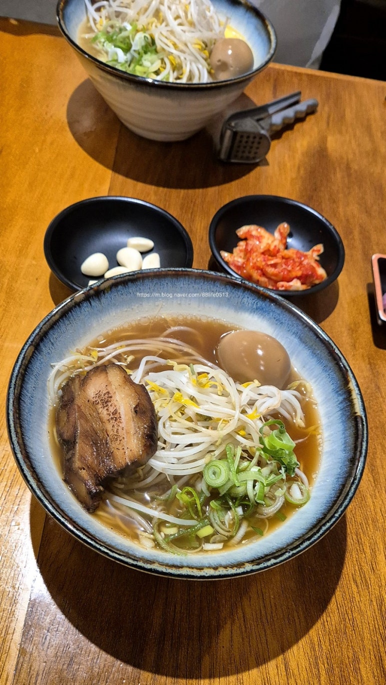 이코이라멘 이미지