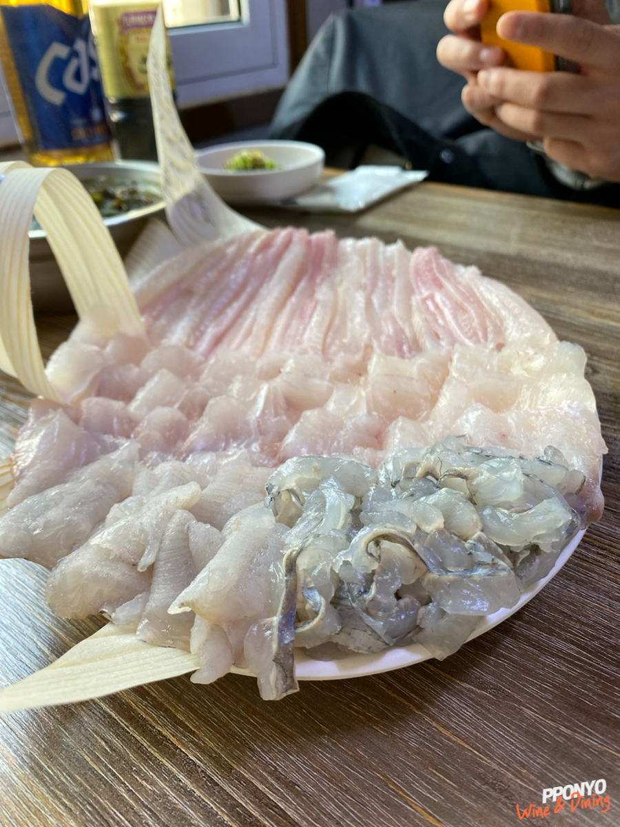새총횟집 이미지