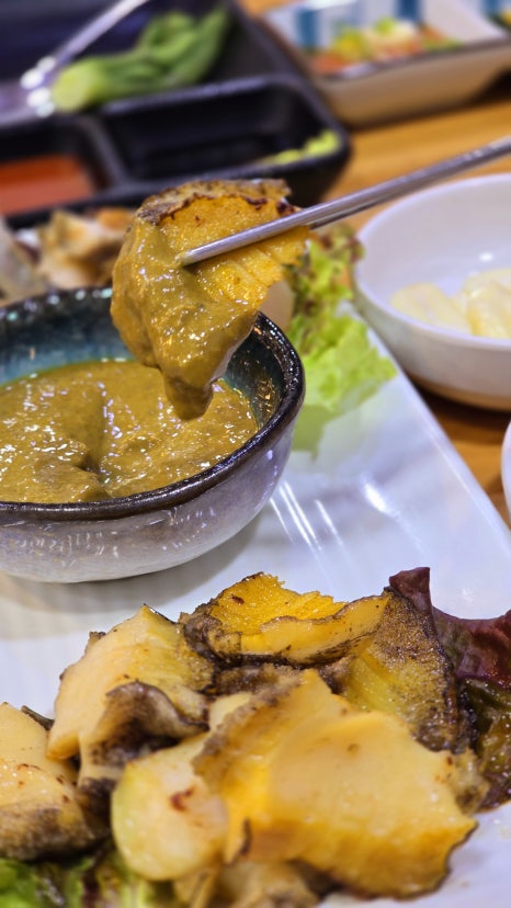 흑산도회식당 이미지