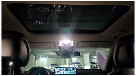 더휴먼카 이미지